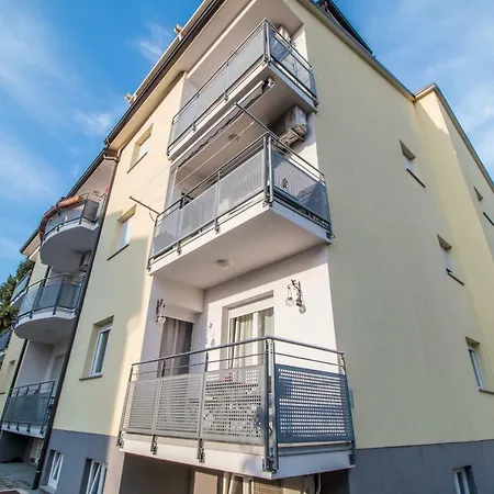 Apartman Sunny Point *